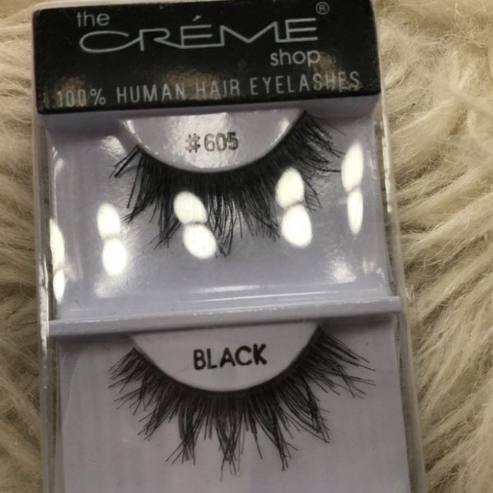 Lashes - Picture 4 of 4
